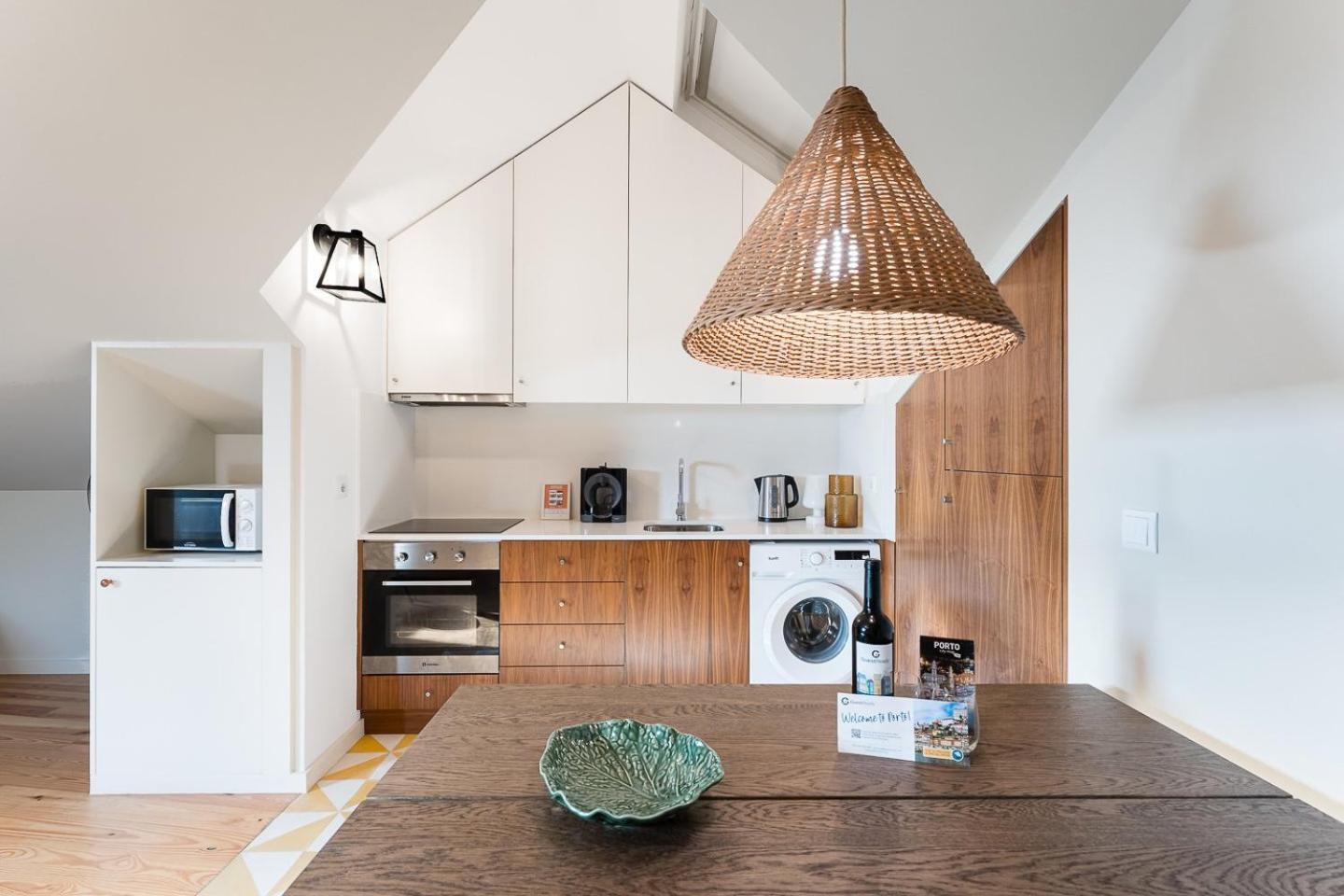 Guestready - Spacious And Modern Apt W/ Skylight Porto Bagian luar foto